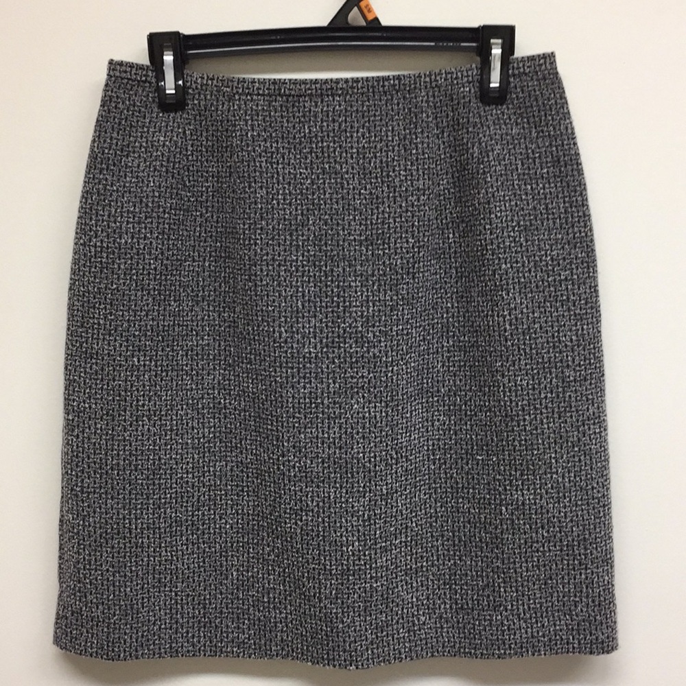 NORTON tweed pencil skirt size 10P